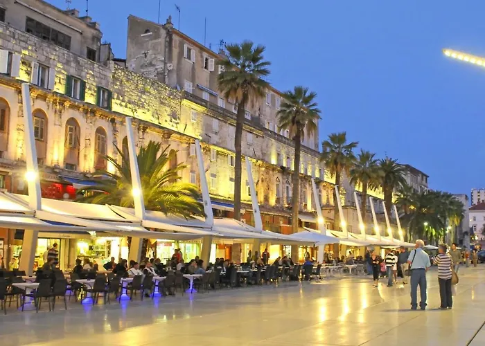 Veluni - - Free Parking Appartamento Spalato