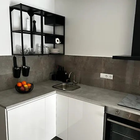 Veluni - - Free Parking Lejlighed *